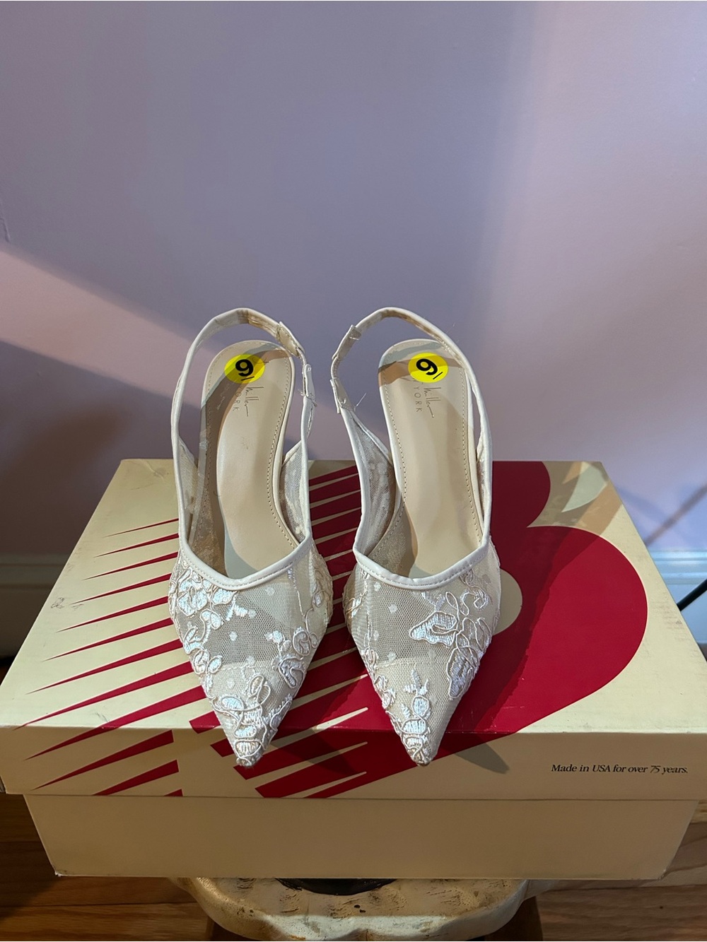 FN White Lace Pointed Slingback Heels